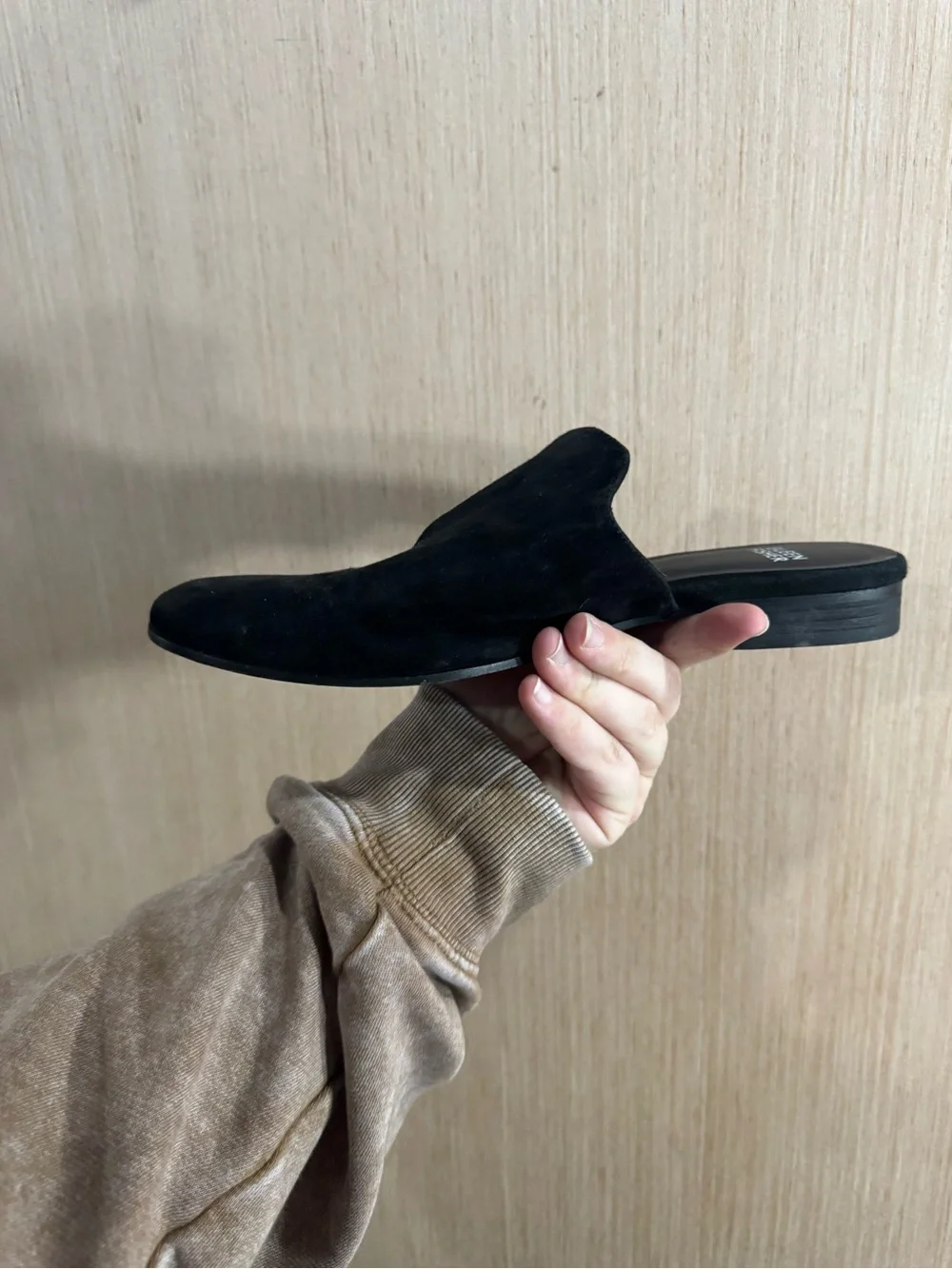 Women Eileen Fisher Black Real Leather Suede Small Heeled Slip-On Flat Size 8.5